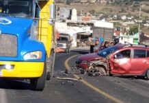 Choque en la Amozoc-Teziutlán bloquea la carretera