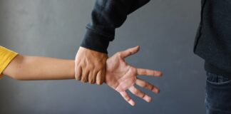 Proponen medidas cautelares inmediatas en casos de violencia vicaria
