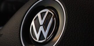 VW y sindicato acuerdan prórroga en emplazamiento a huelga