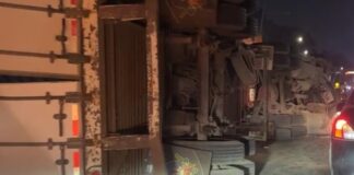 Colapsa la México-Puebla debido a volcadura de tráiler