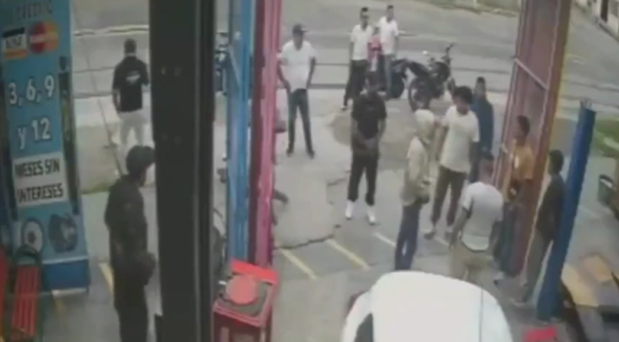 Presunto cobro de piso deja tres heridos en llantera de Puebla