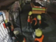 Sujetos disfrazados de trabajadores asaltan a comerciante en Puebla