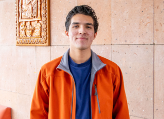 Estudiante IBERO Puebla gana Hackathon LATAM 2026