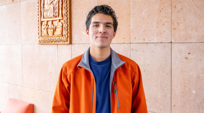 Estudiante IBERO Puebla gana Hackathon LATAM 2026