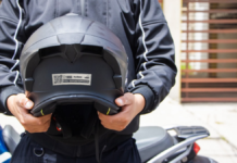 Puebla pausa entrega de hologramas para cascos de motociclistas