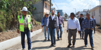 Supervisan rehabilitación vial en calle Francisco I. Madero