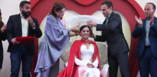 Meztli 1.ª es coronada reina de la 84 Gran Feria de la Manzana