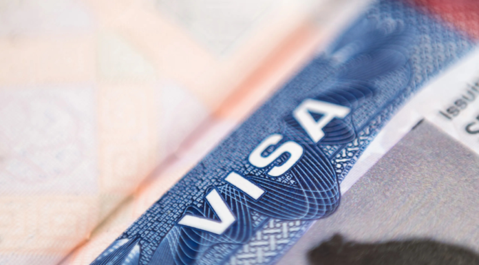 EU advierte que cancelará cualquier visa “si existen razones”