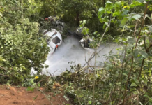 Pipa de gas LP vuelca y deja un lesionado en Huauchinango