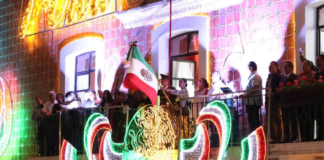 Atlixco vive Grito de Independencia ante familias y visitantes