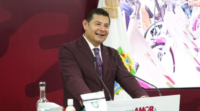 Olinia, Kutsari, Yankuilotl y Universidad Rosario Castellanos avanzan en Puebla