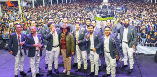 Banda Tierra Sagrada hace cantar y bailar a San Pedro Cholula