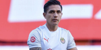 Exhiben a futbolista mexicano por querer ingresar a grupos de apuestas