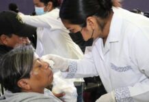 Suman mil cirugías gratuitas de cataratas y pterigión en Puebla