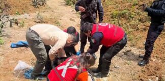 Mujer sufre caída de 70 metros en canteras de Chignautla