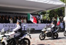 Puebla celebra desfile por 216 aniversario de la Independencia
