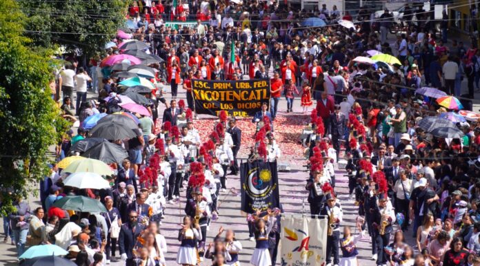 Texmelucan celebra Desfile Cívico-Militar con 15 mil asistentes