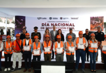 Reconocen a personal de Protección Civil de Puebla por su labor