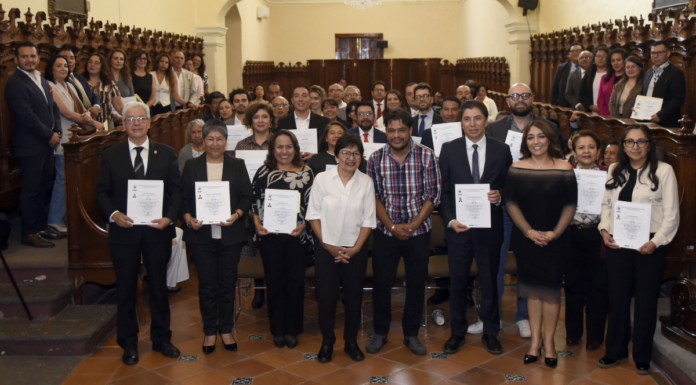 BUAP reconoce a 28 participantes de Diplomado en Gestión Administrativa