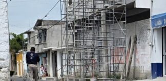 Trabajador cae del tercer piso de una construcción en Nopalucan
