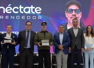 Estudiantes BUAP colaboran en mural que transforma intersección vial en Puebla