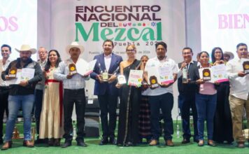 Encuentro Nacional del Mezcal Puebla reúne a 300 marcas de ocho estados