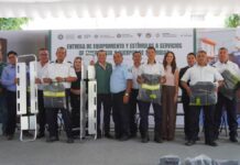Texmelucan entrega equipo y apoyos a policías, bomberos y prehospitalarios