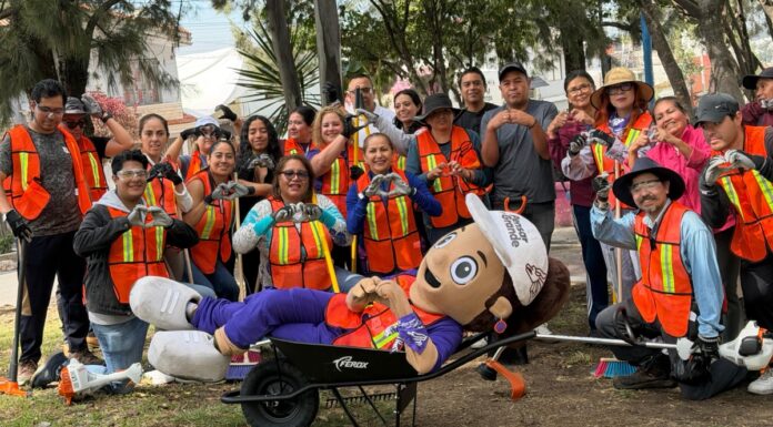Secretaría de las Mujeres realiza faena en parque de Lomas de San Miguel