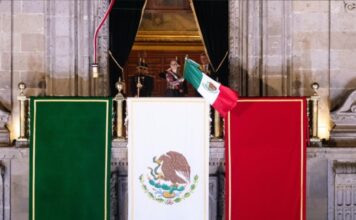 “Viva México libre, independiente y soberano”: Sheinbaum encabeza Grito de Independencia