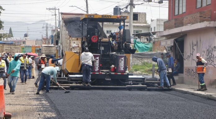 Avanza 45% la pavimentación de avenida 16 de Septiembre
