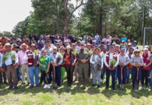 Tonantzin Fernández encabeza jornada de reforestación en el Cerro Zapotecas