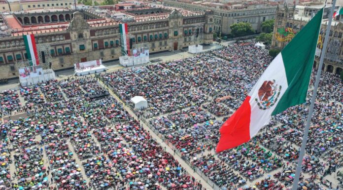 Sheinbaum concluye gira de rendición de cuentas en zócalo de CDMX