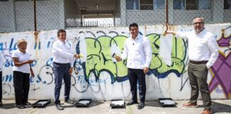 Omar Muñoz firma convenio para recuperar Unidad Deportiva La Reserva