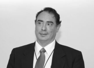 Hallan sin vida a Rubén Curiel, ex fiscal Anticorrupción de Puebla en sótano del CIS