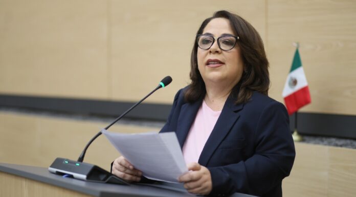 Soledad Amieva presenta iniciativas para armonizar legislación judicial en Puebla