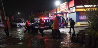 Omar Muñoz supervisa zonas afectadas por lluvias en Cuautlancingo