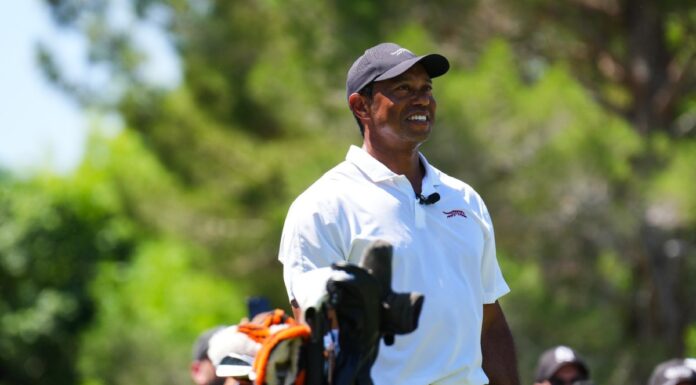 Tiger Woods evita prisión pero pierde licencia de conducir por 5 años