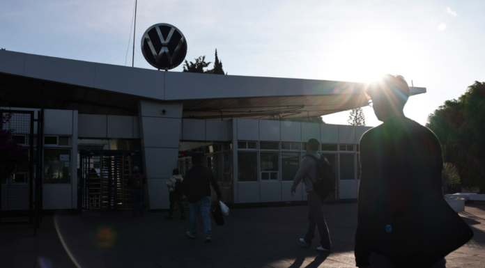 CCE Puebla expresa preocupación por situación laboral en Volkswagen