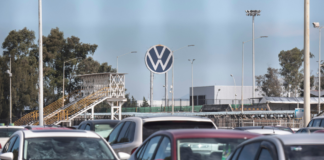 Volkswagen y sindicato extienden negociaciones hasta el 2 de octubre