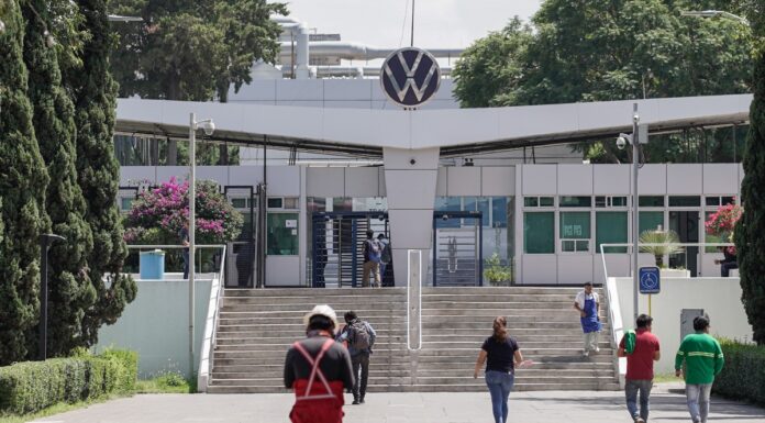 Confirman nueva prórroga; huelga en VW se difiere al 2 de octubre