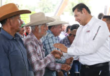 Armenta anuncia obras carreteras y apoyos para Xiutetelco