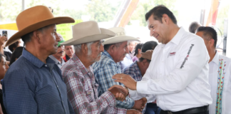 Armenta anuncia obras carreteras y apoyos para Xiutetelco