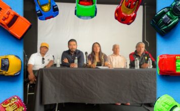 Suspenden a regidora de Xoxtla por supuesta falta de carritos de juguete