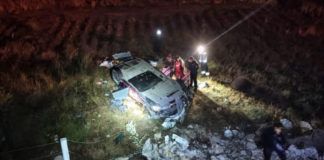 Automóvil cae a barranca en la Cuacnopalan-Cuapiaxtla; muere un menor
