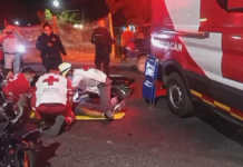 Camioneta de diputada del PT arrolla a dos adolescentes en Tehuacán