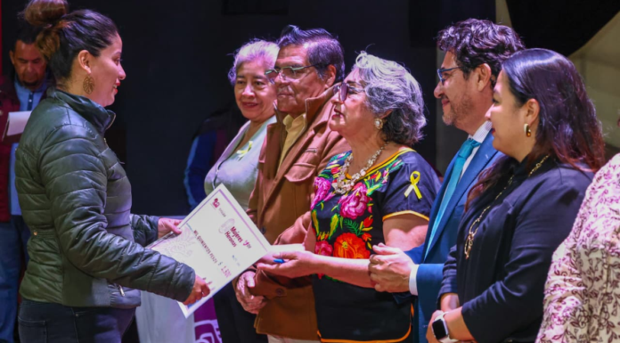 San Pedro Cholula entrega apoyos a mujeres jefas de familia