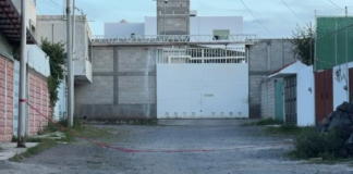 Ataque armado deja un muerto y una mujer lesionada en Puebla