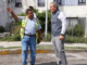 Pepe Chedraui supervisa trabajos de bacheo en calle 33 Poniente