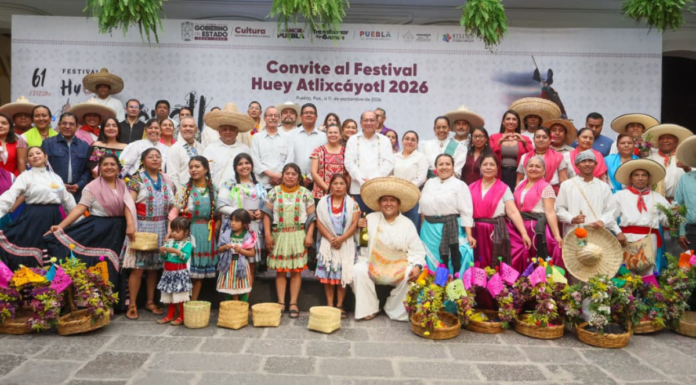 Casa Aguayo recibe convite del Huey Atlixcáyotl 2026
