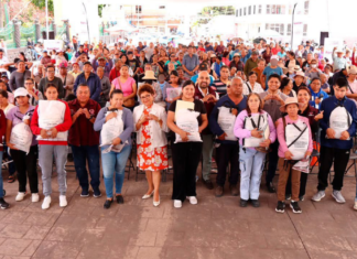 Entregan más de 4 mil despensas a familias de Cuautlancingo